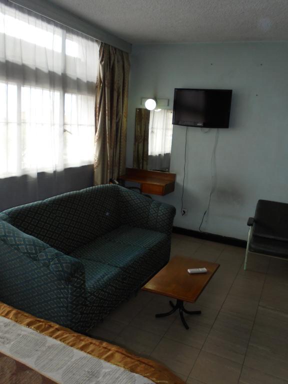 Karibu Hotel Nairobi Room photo